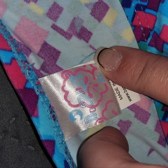 Bikini - Picture 2 of 2